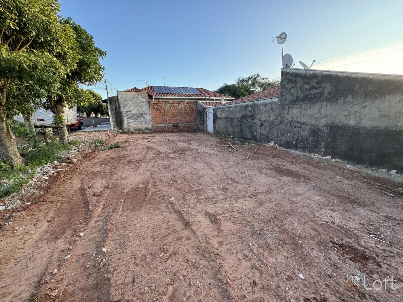 Terreno à venda — Jardim Santa Fé
