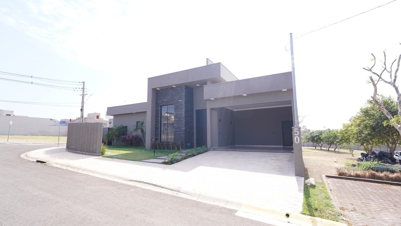 Casa em Condomínio à venda — Residencial Valência II